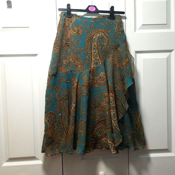 Anage Too Dresses & Skirts - Anage Too Women's Teal Paisley Print Ruffles Skirt Size 6